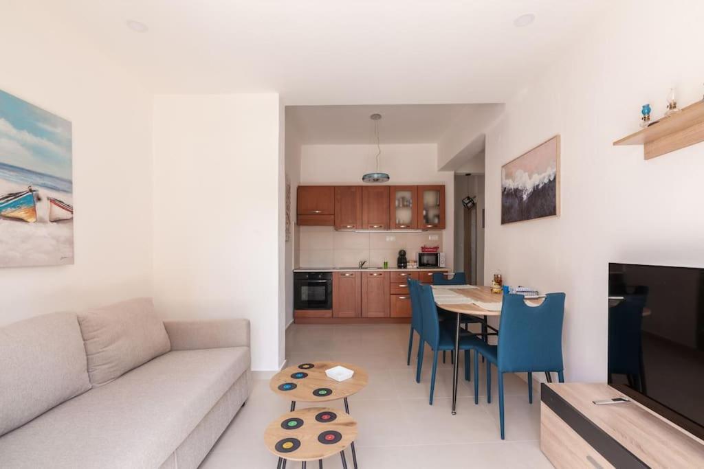View & Value Two-bedroom * Héraklion