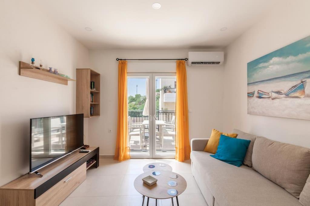 View & Value Two-bedroom * Héraklion